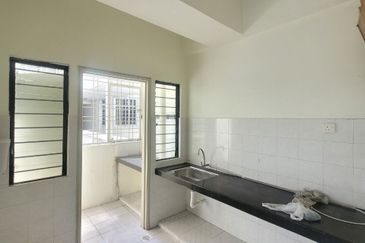 Vista Millennium Condominiums