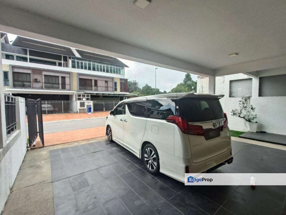  3 Storey Superlink in Thistle Grove,Denai Alam For Sale, Selangor, Denai Alam