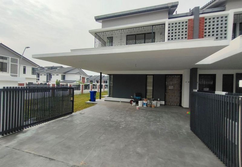 Elmina Green Three @ City of Elmina