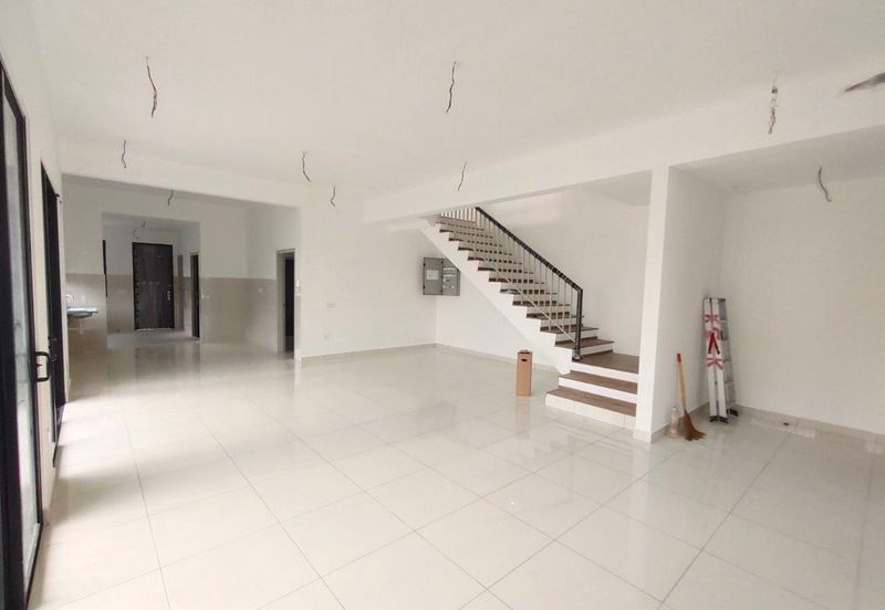 Elmina Green Three @ City of Elmina