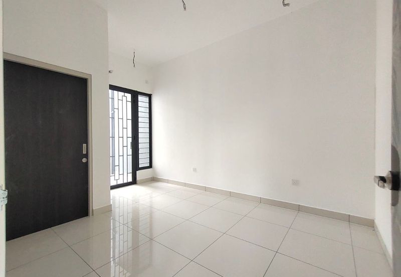 Elmina Green Three @ City of Elmina