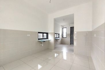 Elmina Green Three @ City of Elmina