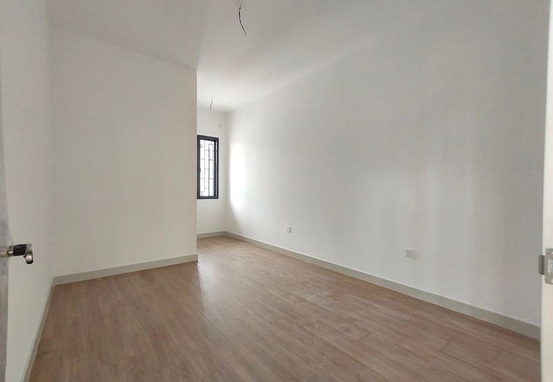 Elmina Green Three @ City of Elmina