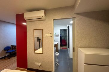 Halo Sunday @ Empire City