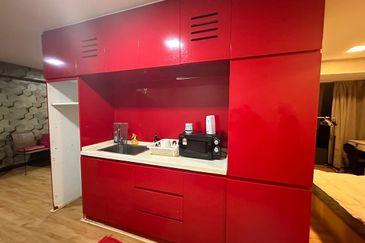 Halo Sunday @ Empire City