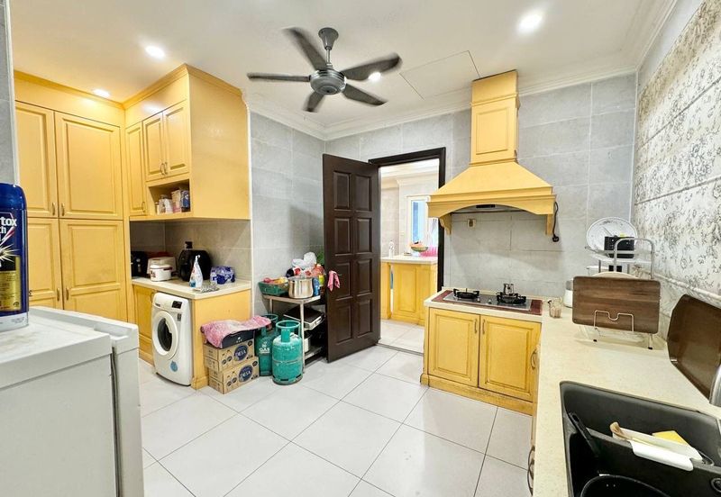 Jalan Kubah Bukit Jelutong Selangor Corner Lot Bungalow For Sale