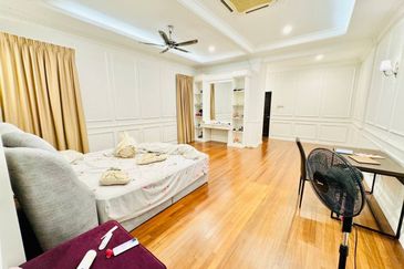 Jalan Kubah Bukit Jelutong Selangor Corner Lot Bungalow For Sale