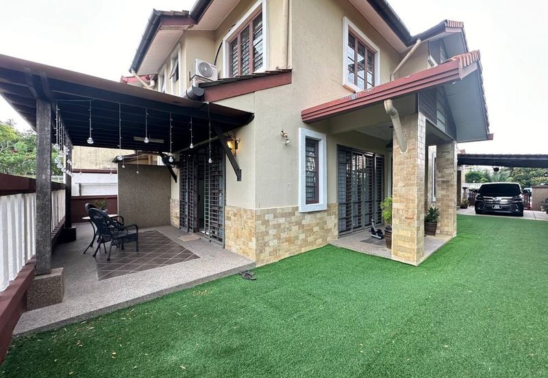 Bukit Jelutong Selangor Double Storey Courtyard For Sale