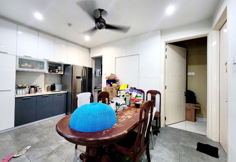 USJ Height Subang Jaya 2.5 Storey Zero Lot Bungalow For Sale