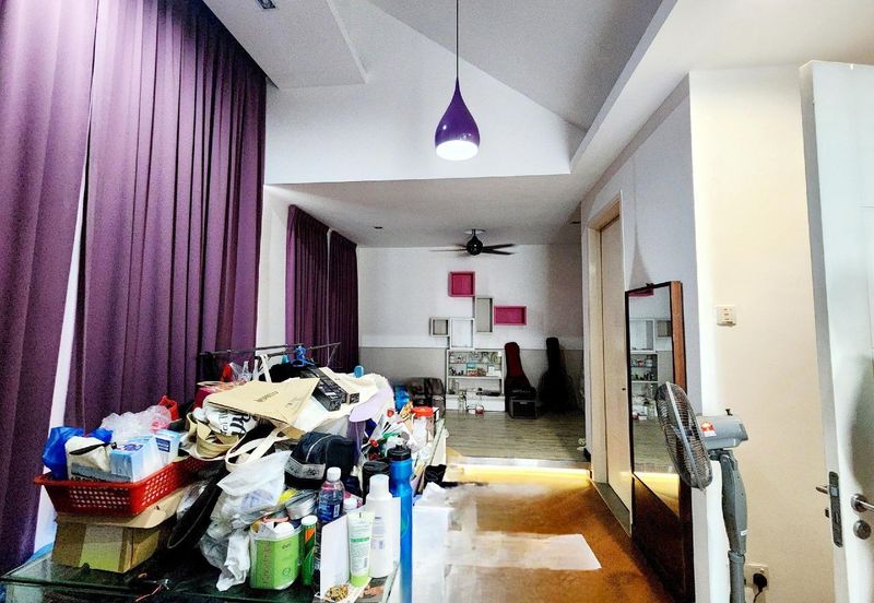 USJ Height Subang Jaya 2.5 Storey Zero Lot Bungalow For Sale