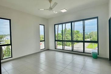 Summer Breeze @ Setia EcoHill 2