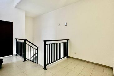 Summer Breeze @ Setia EcoHill 2