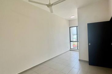 Summer Breeze @ Setia EcoHill 2