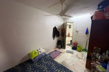 Flat PKNS, Seksyen 7