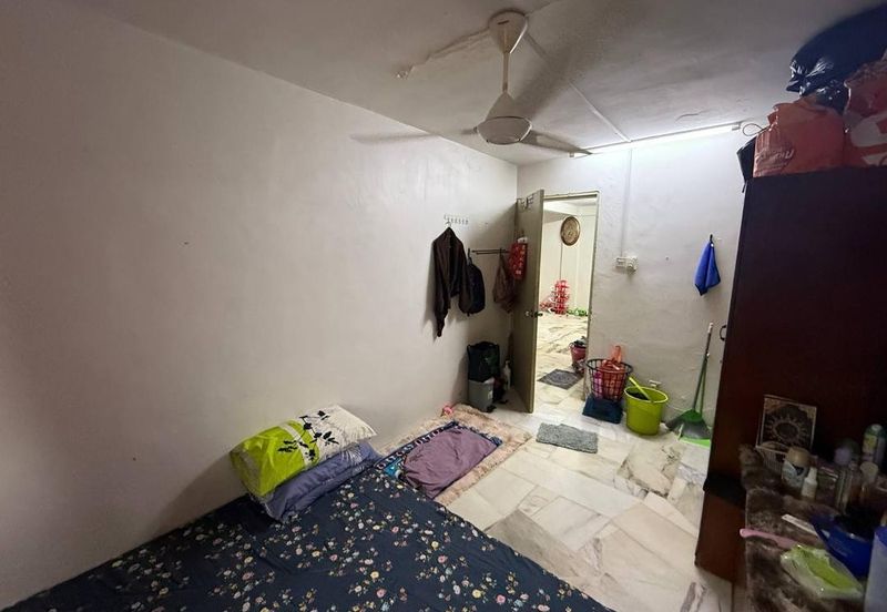 Flat PKNS, Seksyen 7