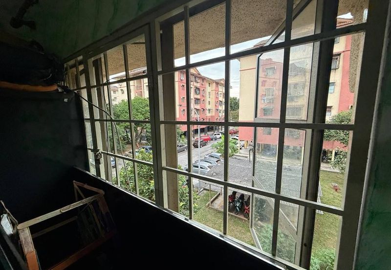 Flat PKNS, Seksyen 7