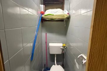 Flat PKNS, Seksyen 7