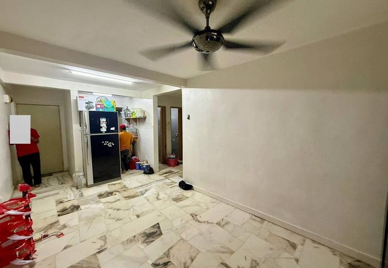 Flat PKNS, Seksyen 7