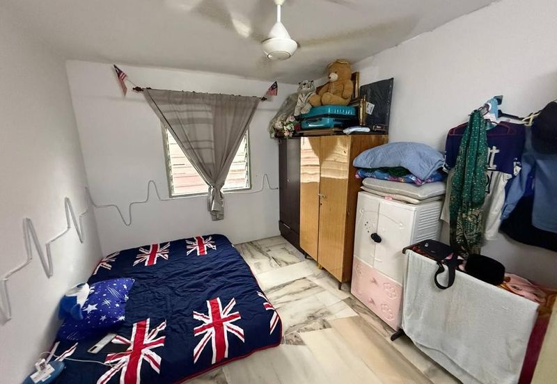 Flat PKNS, Seksyen 7