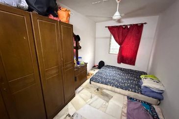 Flat PKNS, Seksyen 7