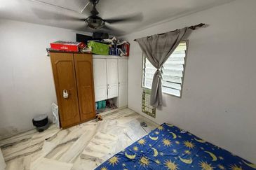 Flat PKNS, Seksyen 7