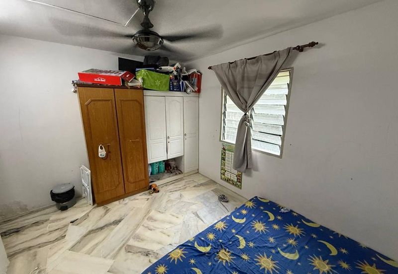 Flat PKNS, Seksyen 7