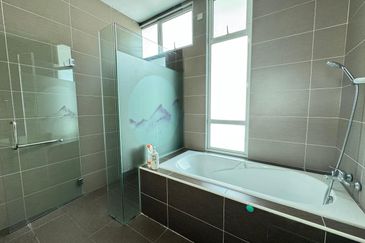 Nusa Sentral Spring Meadow