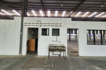 KAWASAN PERINDUSTRIAN TANJUNG LANGSAT