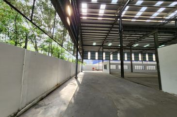 KAWASAN PERINDUSTRIAN TANJUNG LANGSAT