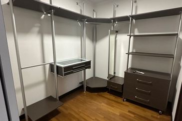 Strait View Residences