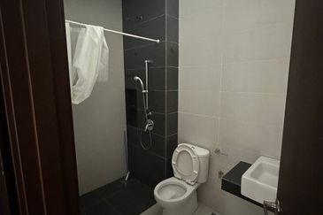 Strait View Residences