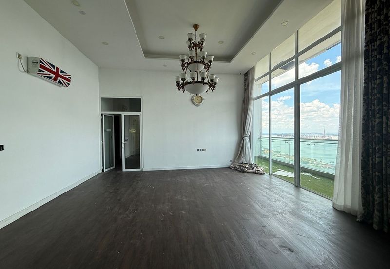 Paragon Suites @ CIQ