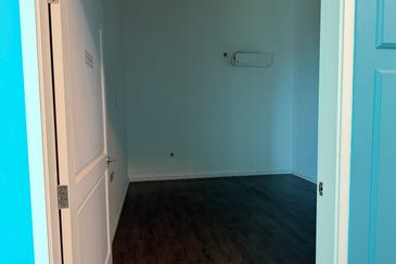 Paragon Suites @ CIQ