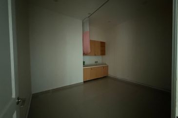 Paragon Suites @ CIQ