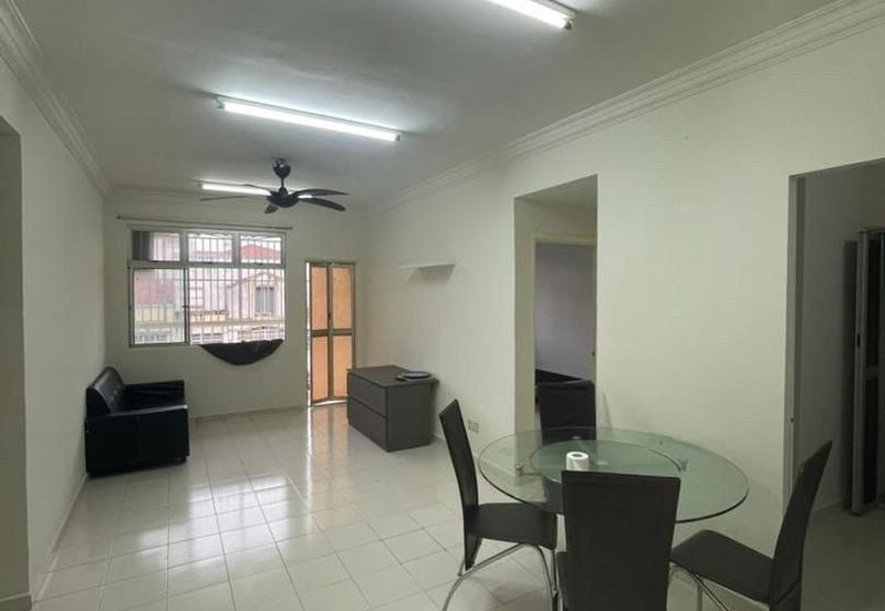 Villa Krystal, Bandar Selesa Jaya