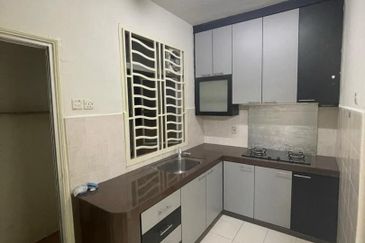 Villa Krystal, Bandar Selesa Jaya