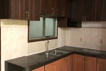 Villa Krystal, Bandar Selesa Jaya