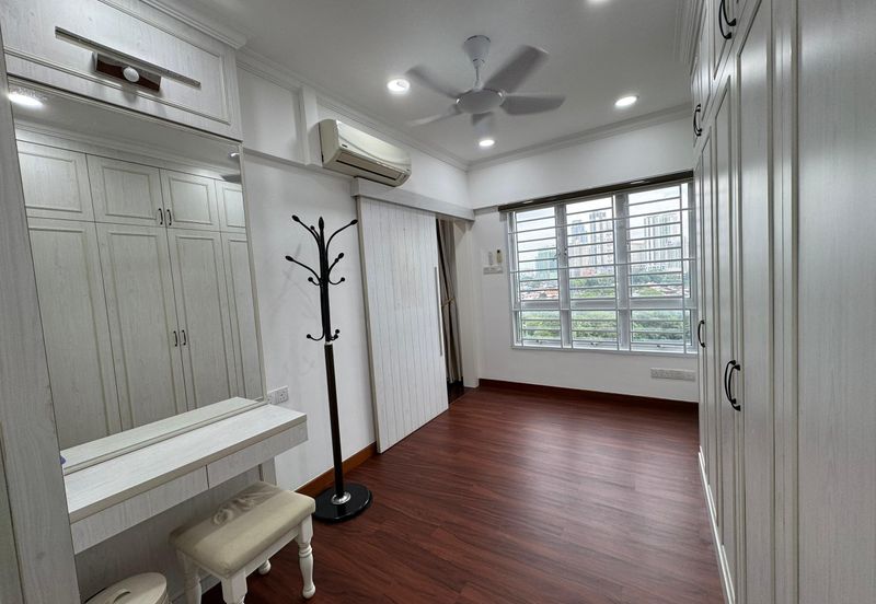 Zennith Suites Johor Bahru