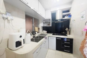 Villa Krystal, Bandar Selesa Jaya