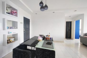 Villa Krystal, Bandar Selesa Jaya