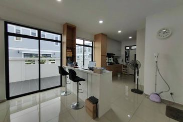 Eco Tropics Clovercott 