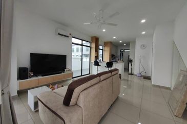 Eco Tropics Clovercott 