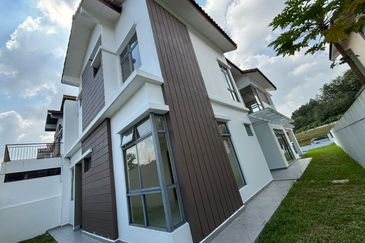 Taman Impian Heights