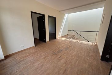 Taman Impian Heights