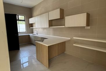 Taman Impian Heights