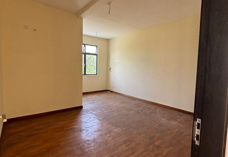 Taman Impian Heights