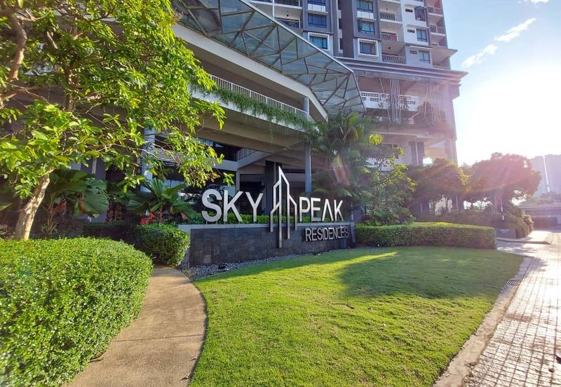 Sky Peak Residences