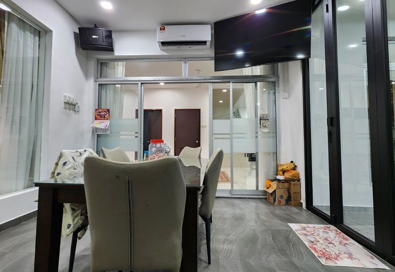 The Hills, Horizon Hills