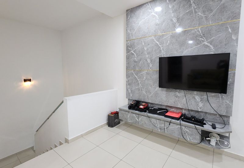 The Hills, Horizon Hills