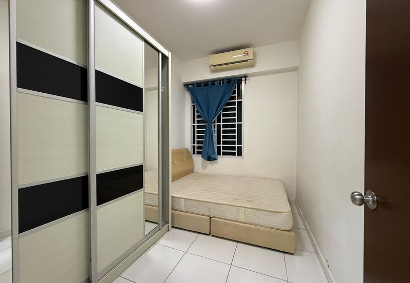 Sky Gardens Residences